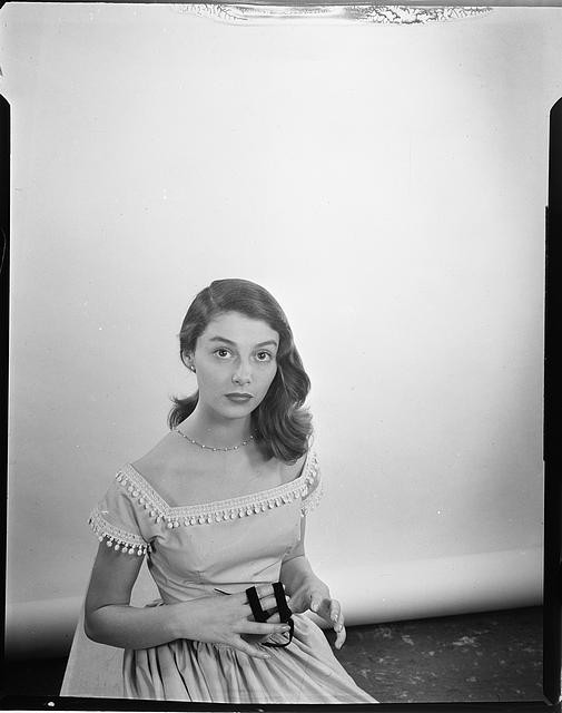 Photo:[Image from LOOK - Job 52-1140 titled Pier Angeli]