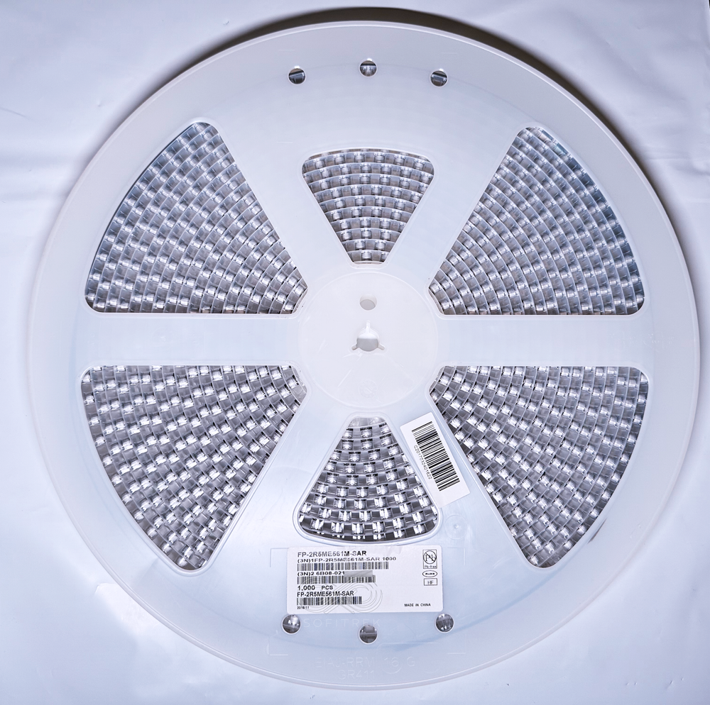 1000Pcs 560uF 2.5V Polymer Aluminum Capacitor FP-2R5ME561M-SAR 6.3x5.7mm FPCAP