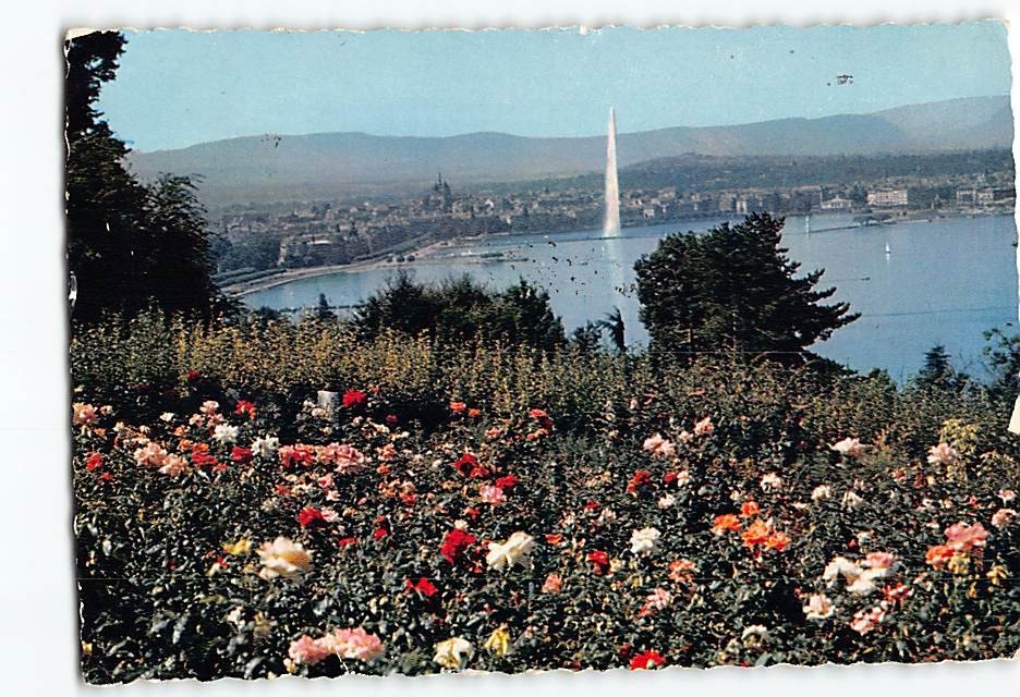 Postcard Le Lac le Jet d Eau et la Ville Geneva Switzerland
