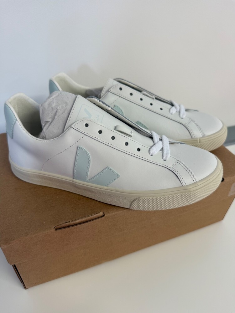 Veja Trainers UK 3 EXTRA WHITE MINT / MENTHOL EUR 36 Leather Brand New In Box