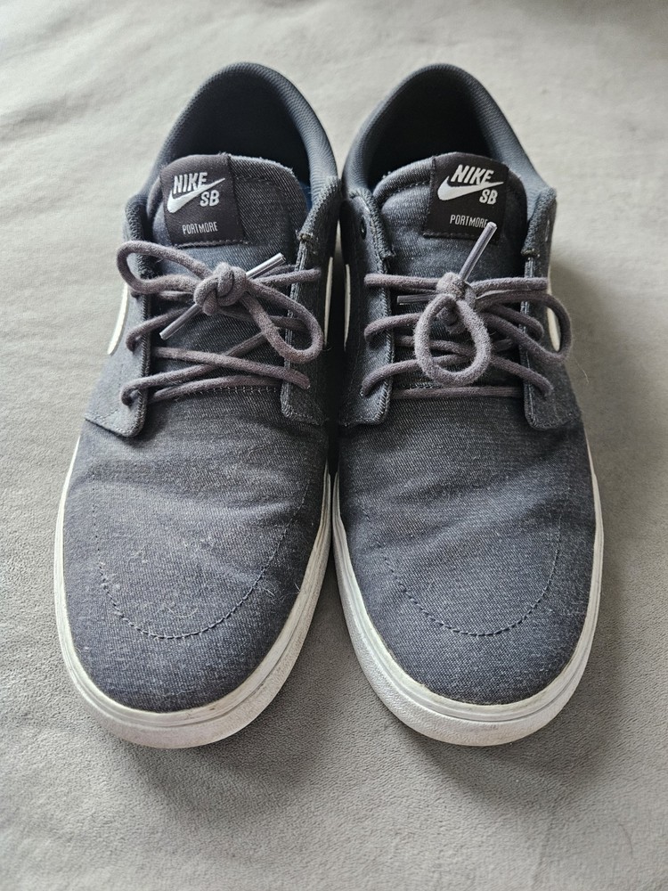 Nike SB Zoom Mens Size 13 Denim and White Athletic Skate Shoes