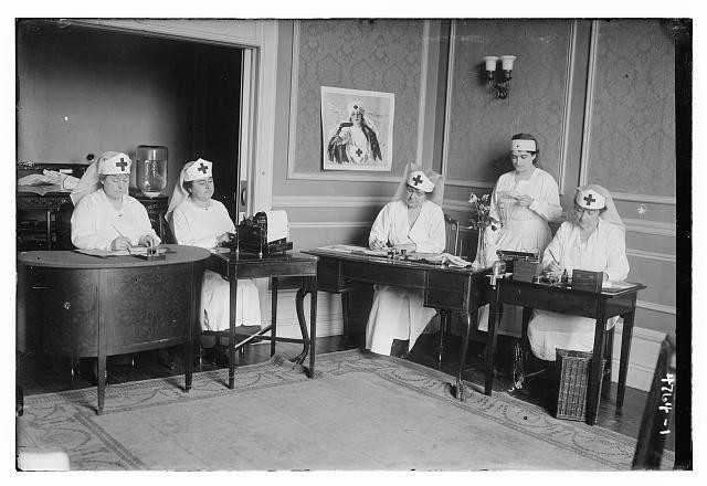 Photo:Red Cross Nurses Women Workers Office Desks 1910s