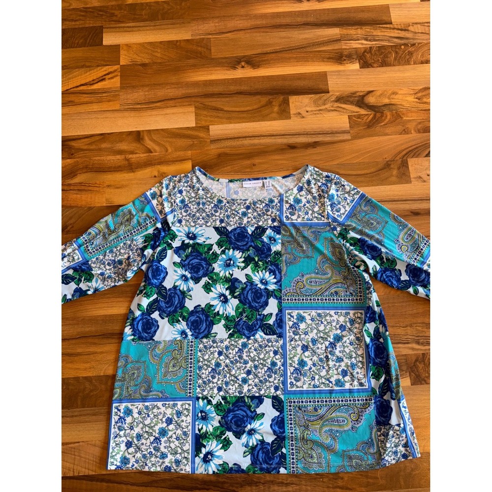 Susan Graver Tunic Top Womens 1X Blue slinky knit Patchwork Floral Paisley Knit