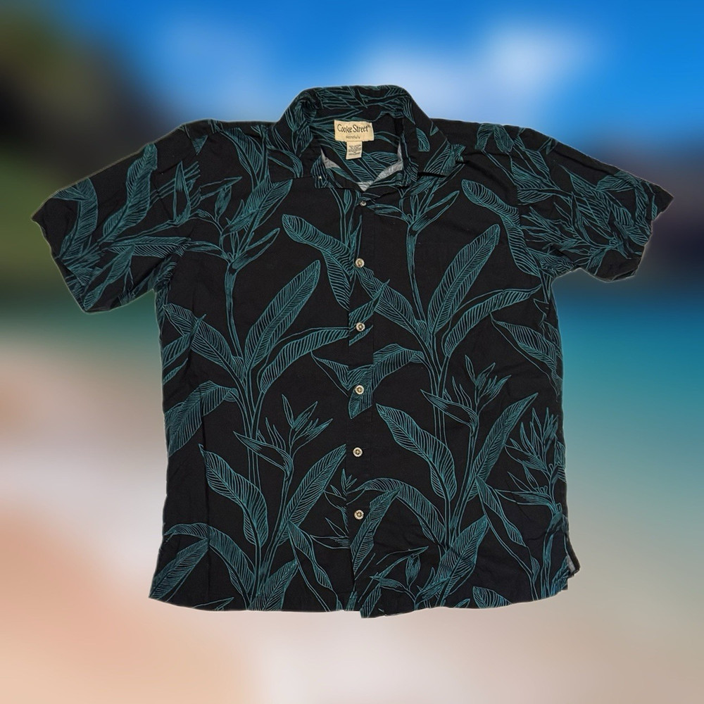 Cooke Street Men’s Size Medium Black Blue Floral Hawaiian Cotton Button-Up Shirt