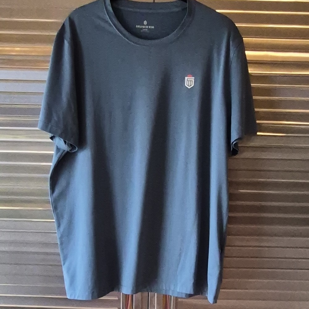 Greatness Wins Men's Blue Logo Crew Neck Short Sleeve T-Shirt Size L