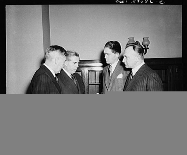 Photo:New York City 1930s Men in Suits Group Portrait Interior