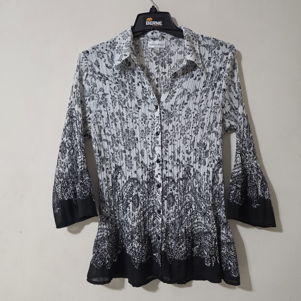 Fashion Bug Women's Large Collared Floral Pleated Top Stretch 3/4 Bell Sleeve