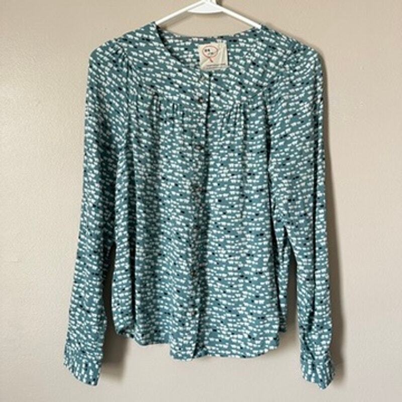 Anthropologie 24 of 52 Conversations Shirt 6 Polar Bear Button Front Preppy Blue