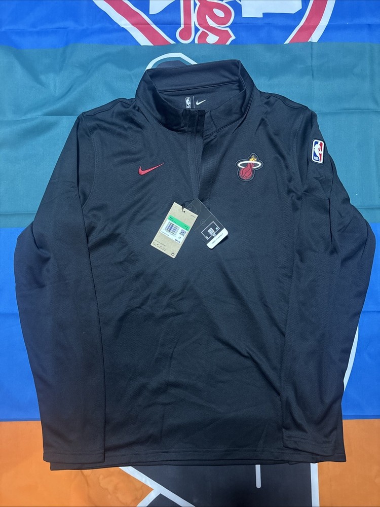 NWT Men’s XL Miami Heat Nike Dri Fit Black Pullover 1/4 Zip $80 Retail