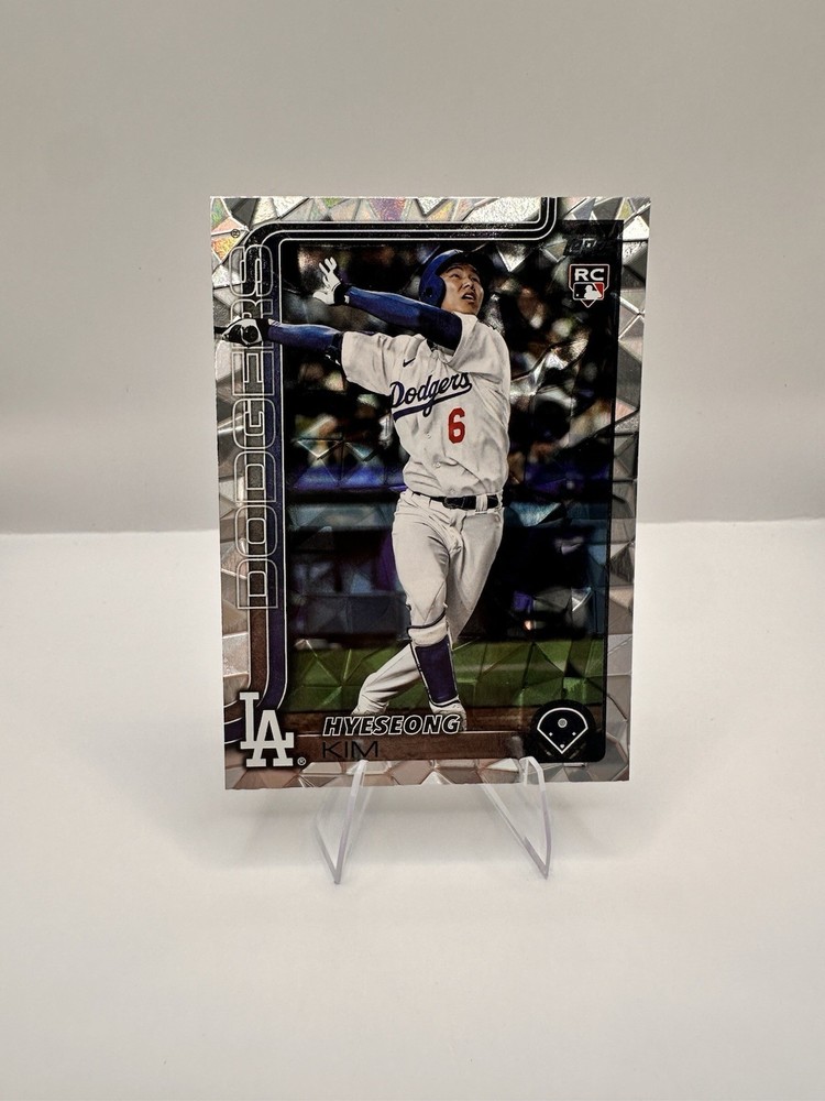 2025 Topps Series 2 - Hyeseong Kim #573 Diamante Foilboard (RC)