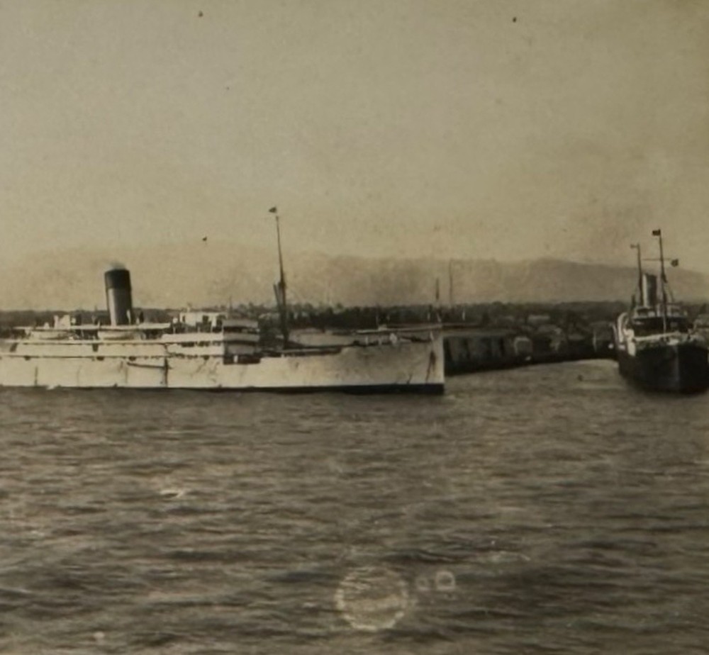 c1915 Two Steam Ships - One-of-a-Kind Family Travel Photo Stereoview