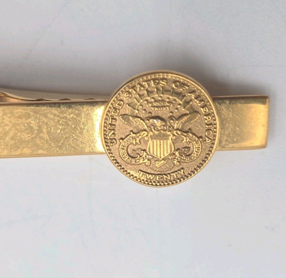 Vintage Tie Clip Gold Tone US Coin Design Eagle Shield Men’s Tie Bar Classic