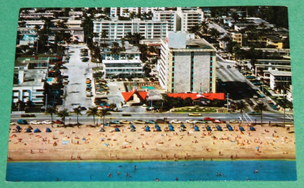 Vintage Travel Postcard Tropical Beach Ft Lauderdale FL