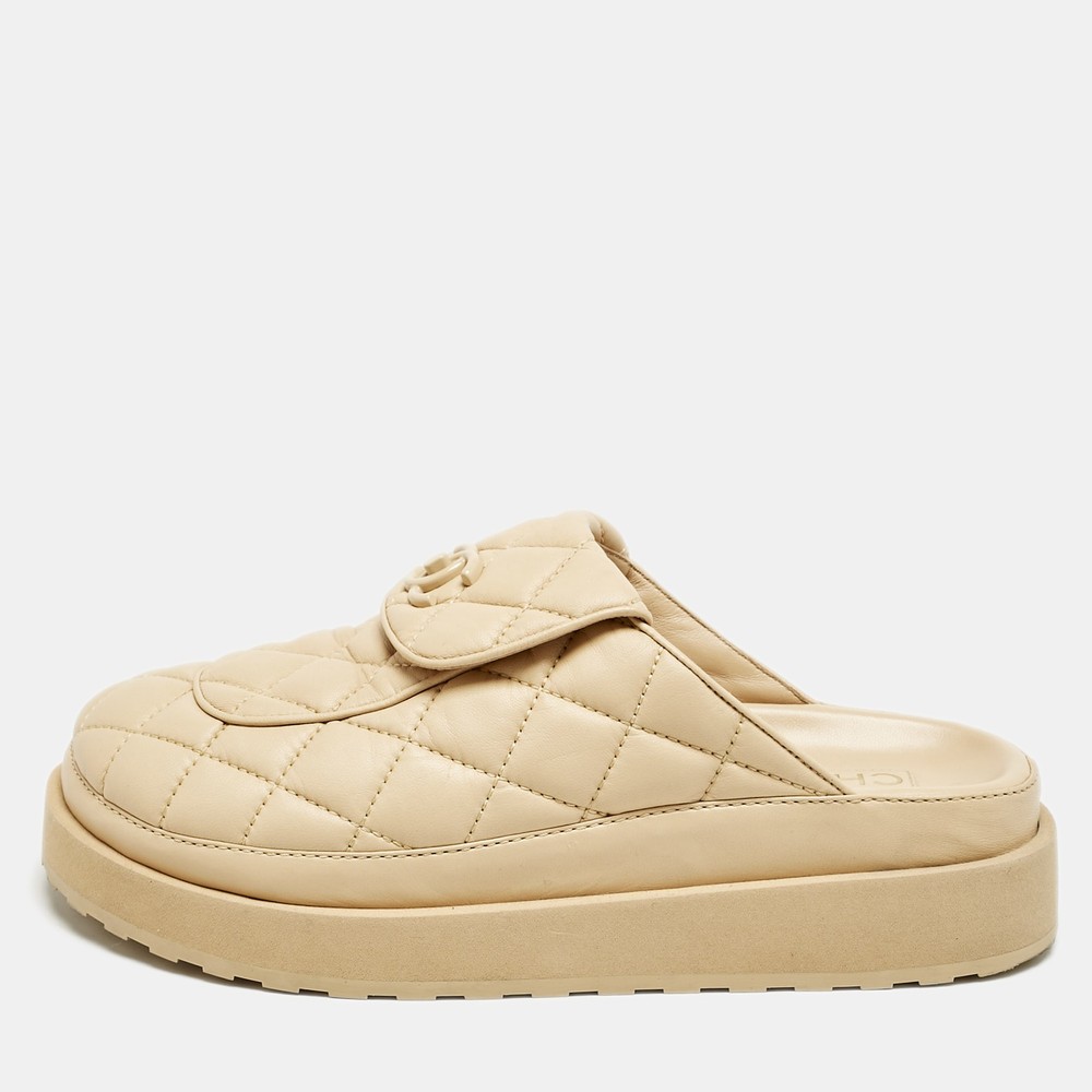 Chanel Beige Quilted Leather CC Turnlock Platform Mules EU 39