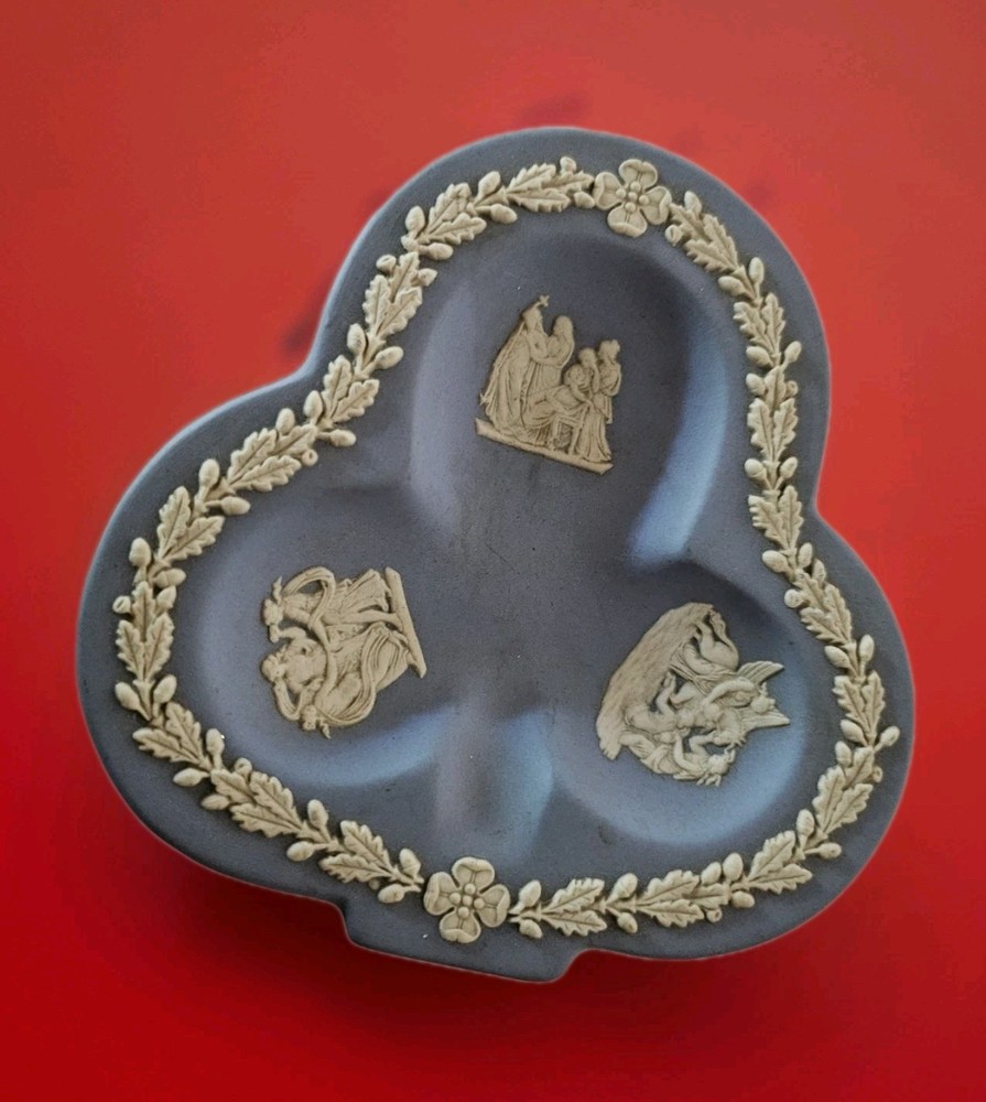 Older Pale Blue Wedgwood Jasper Ware Club Shaped Trinket, Pin, Coin Dish England