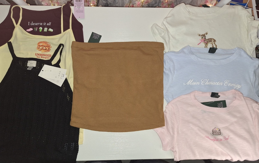Lot Of 7 Women's Size Small Shirts