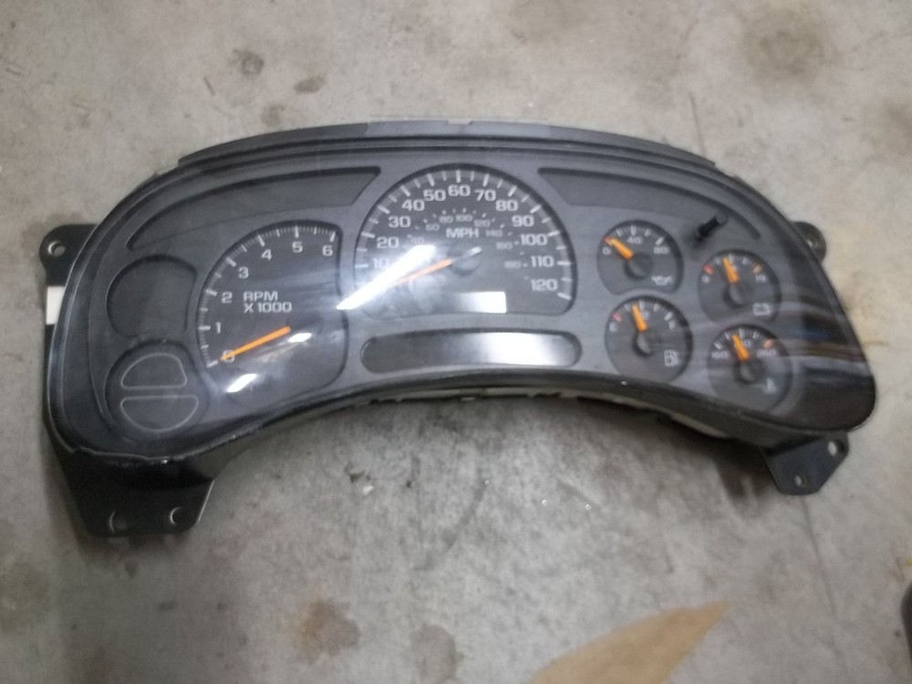 2003-2005 Chevy Silverado Sierra 1500 2500 Speedometer Cluster MPH Assembly OEM