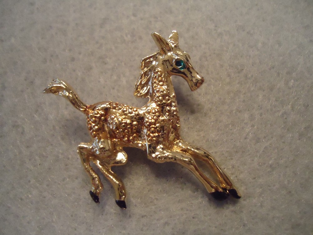 Vintage Enamel Horse Pony Equestrian Theme Scatter Brooch Pin
