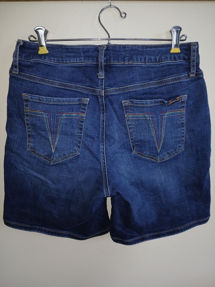 Seven7 Women's Size 8 Medium Wash Blue Denim Bermuda Short Rainbow Stitching