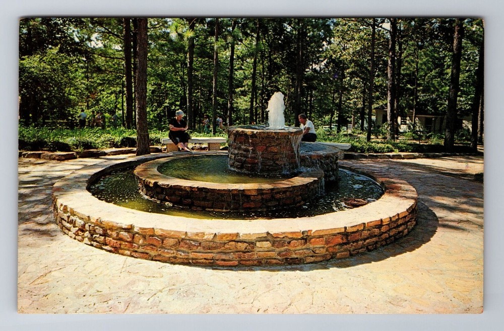 Warm Springs GA-Georgia, Fountain, Little White House, Vintage c1965 Postcard