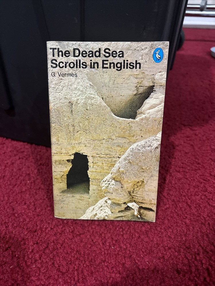 The Dead Sea Scrolls in English G. Vermes Paperback Penguin 2nd Ed. 1975