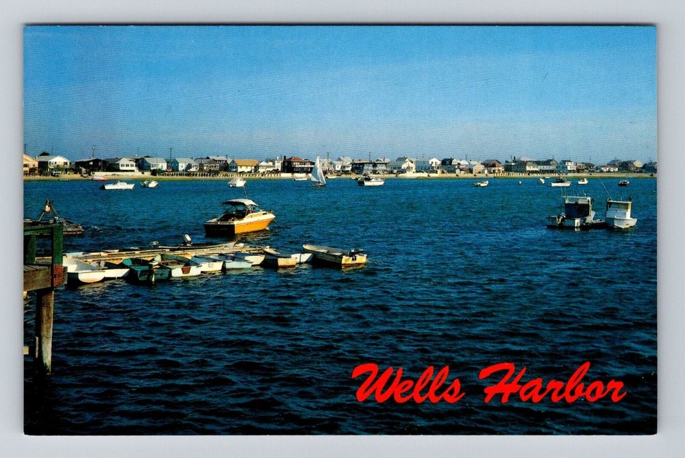 Wells Harbor ME-Maine, Fishing Boats, Pleasure Craft, Antique Vintage Postcard