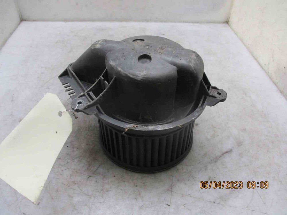 Renault Megane I Classic Heating Fan 7701046058