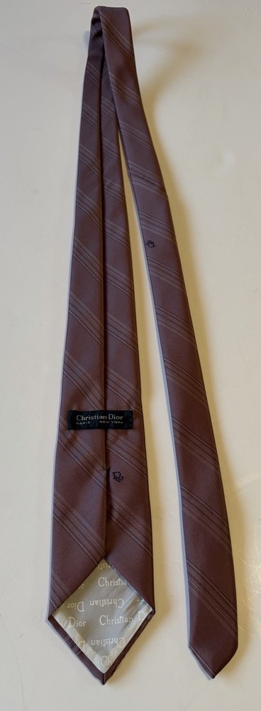 Vintage Christian Dior Dusty Rose Stripes Silk Blend Necktie Tie Made In USA 56”
