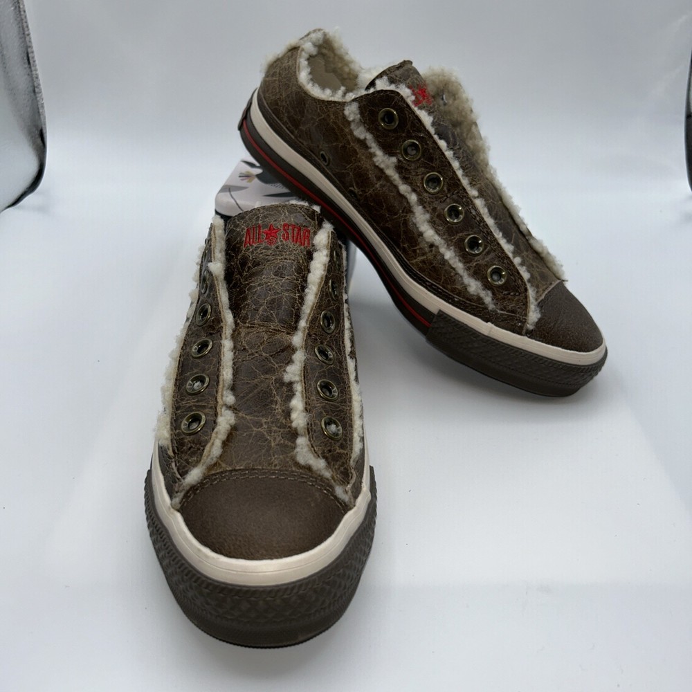 Converse All Star Women’s Brown Crinkle  Leather Wool-lined Shoes, Size 7 1/2 M