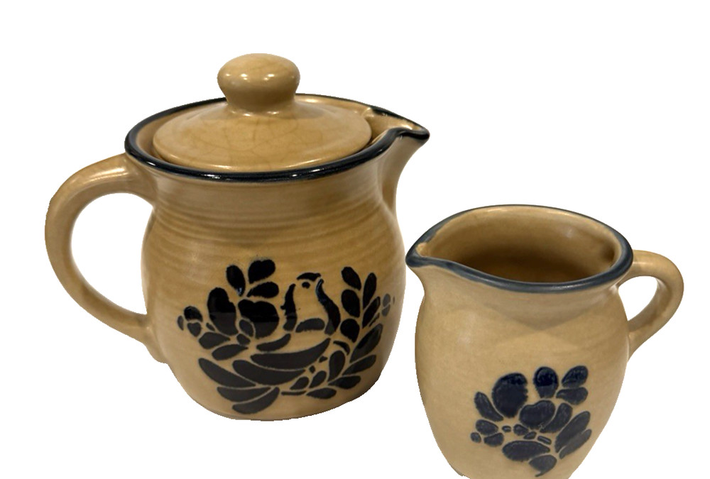 Vintage Pfaltzgraff Folk Art Teapot 40oz. Lid #550  Creamer # 24 Floral Pottery