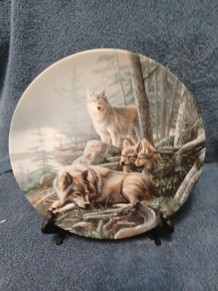 Silent Watch, Call of the Wilderness # 3, Kevin Daniel, Bradford Exchange,