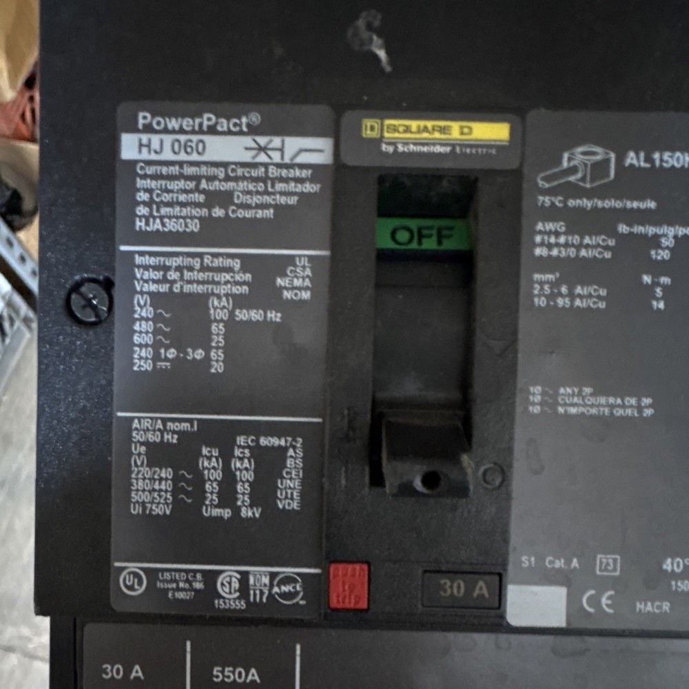 Square D PowerPact HJA36030 Circuit Breaker 30A 3-Pole 600V AC Thermal Overload