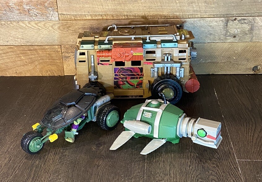 Teenage Mutant NINJA TURTLES Vehicle 2012 Shellraiser Assault Van Incomplete LOT