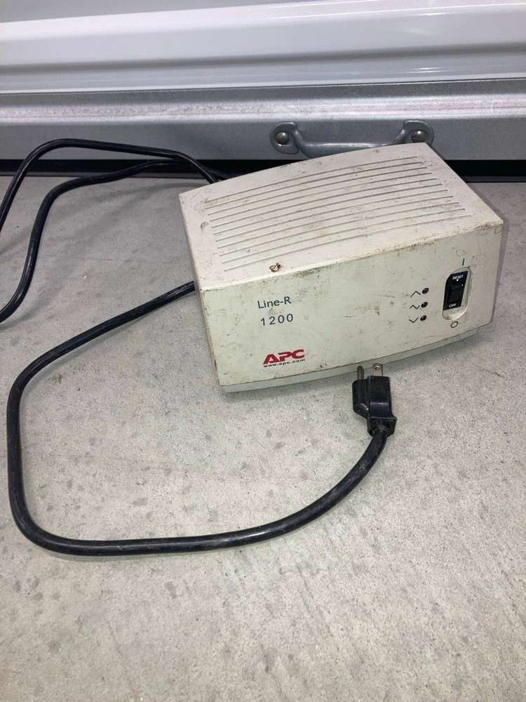 APC Automatic Voltage Regulator | LE1200 | Line-R 1200VA Tested Working