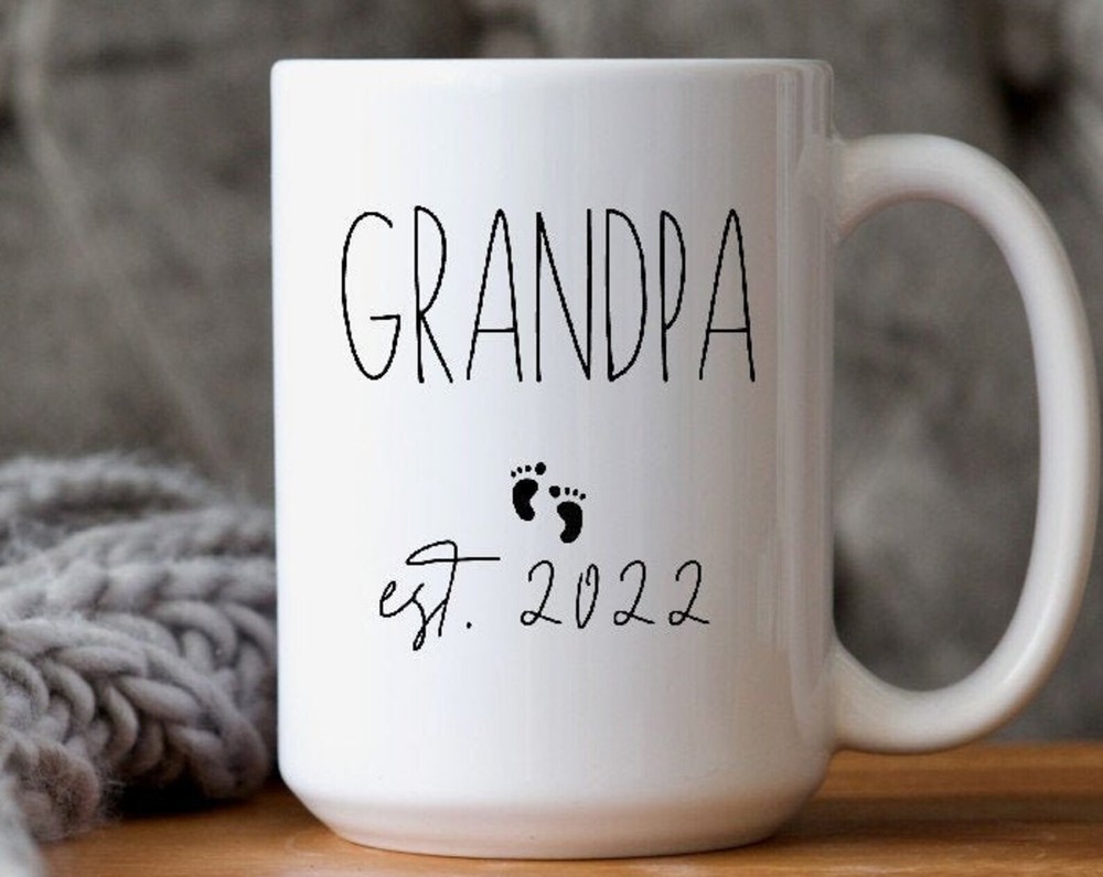 Grandpa Est. 2022 Mug New Grandpa Gift Grandpa Pregnancy Announcement Gift For
