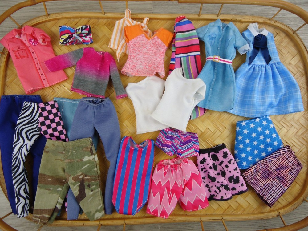 Barbie Doll Clothes Unbranded Lot 21 Pants Shirts Dresses Skirts Capris Swimsuit