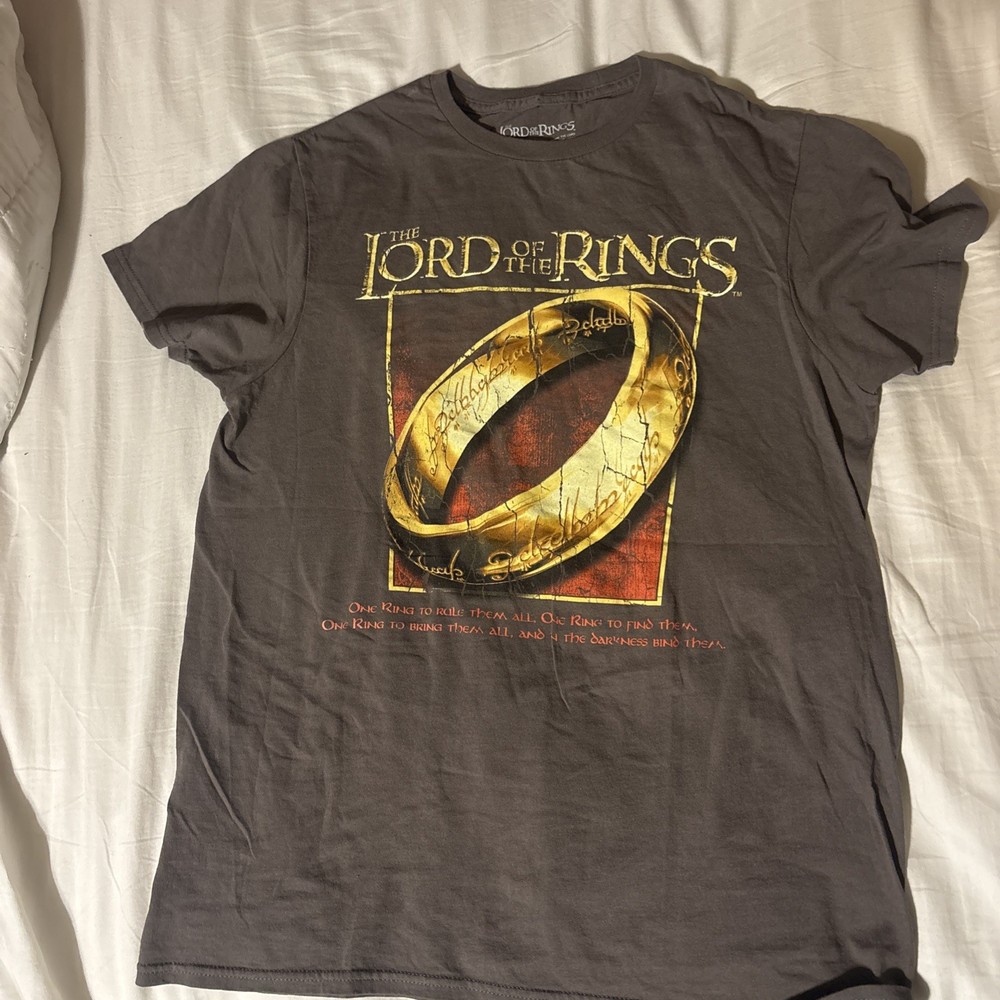 Vintage Distressed Lord Of The Rings One Ring Shirt Medium