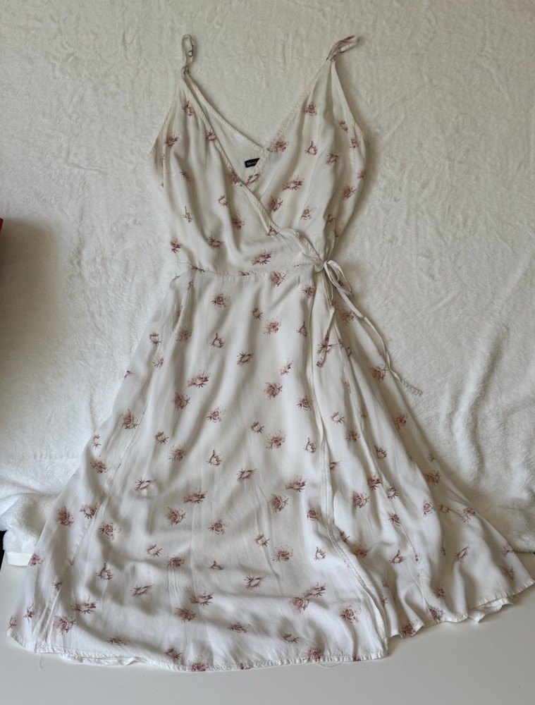 Abercrombie & Fitch Women's White Floral Sleeveless Dress Size Medium