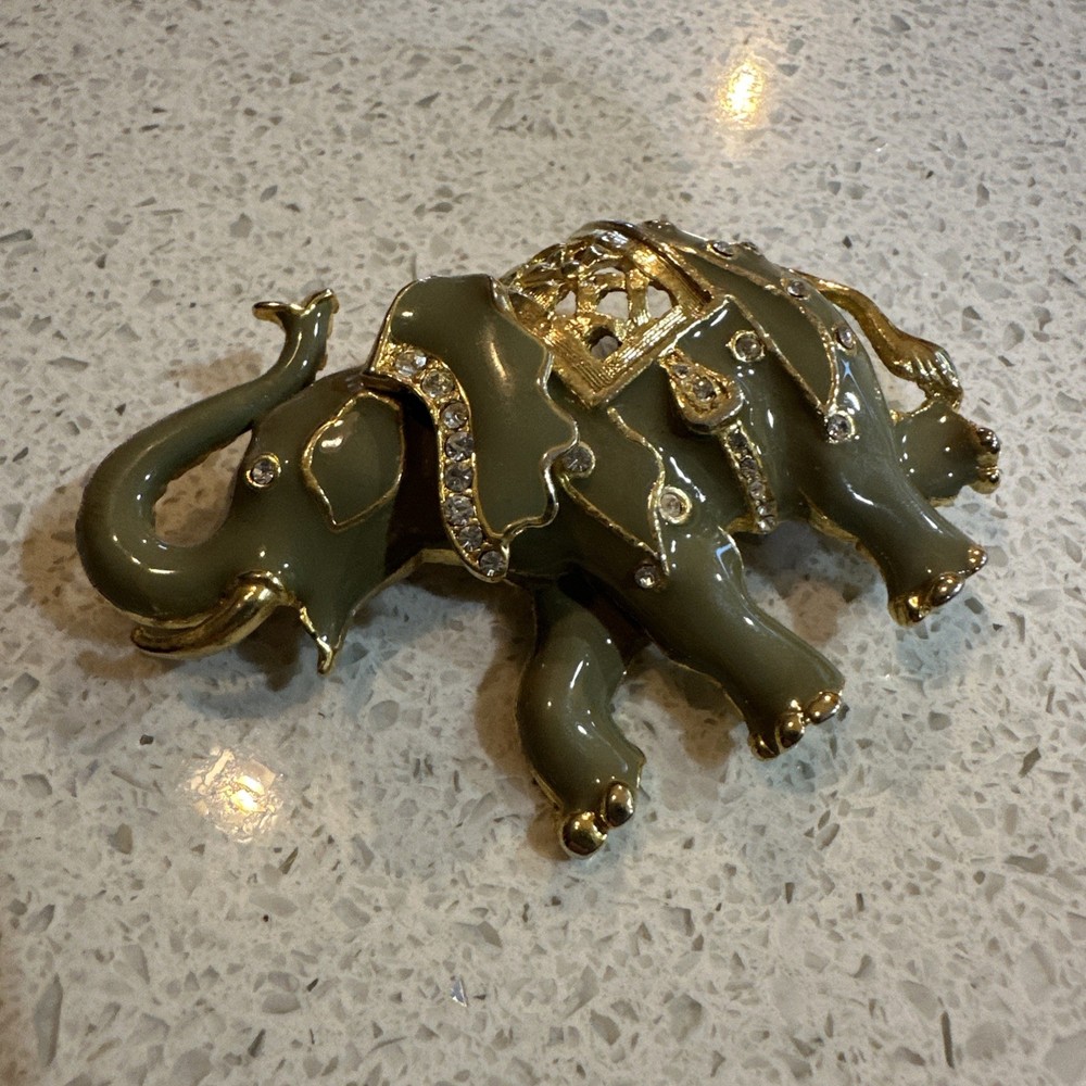 Vtg Gold Tone Enamel Elephant Pin Brooch Pendant Indian Green/Rinestones