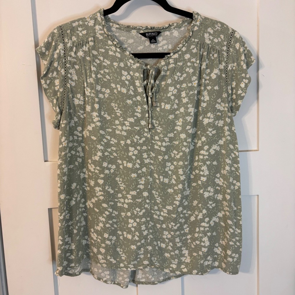 Sage Green Floral Flutter Sleeve Tie Neck Blouse Sz M Cottagecore Feminine Boho