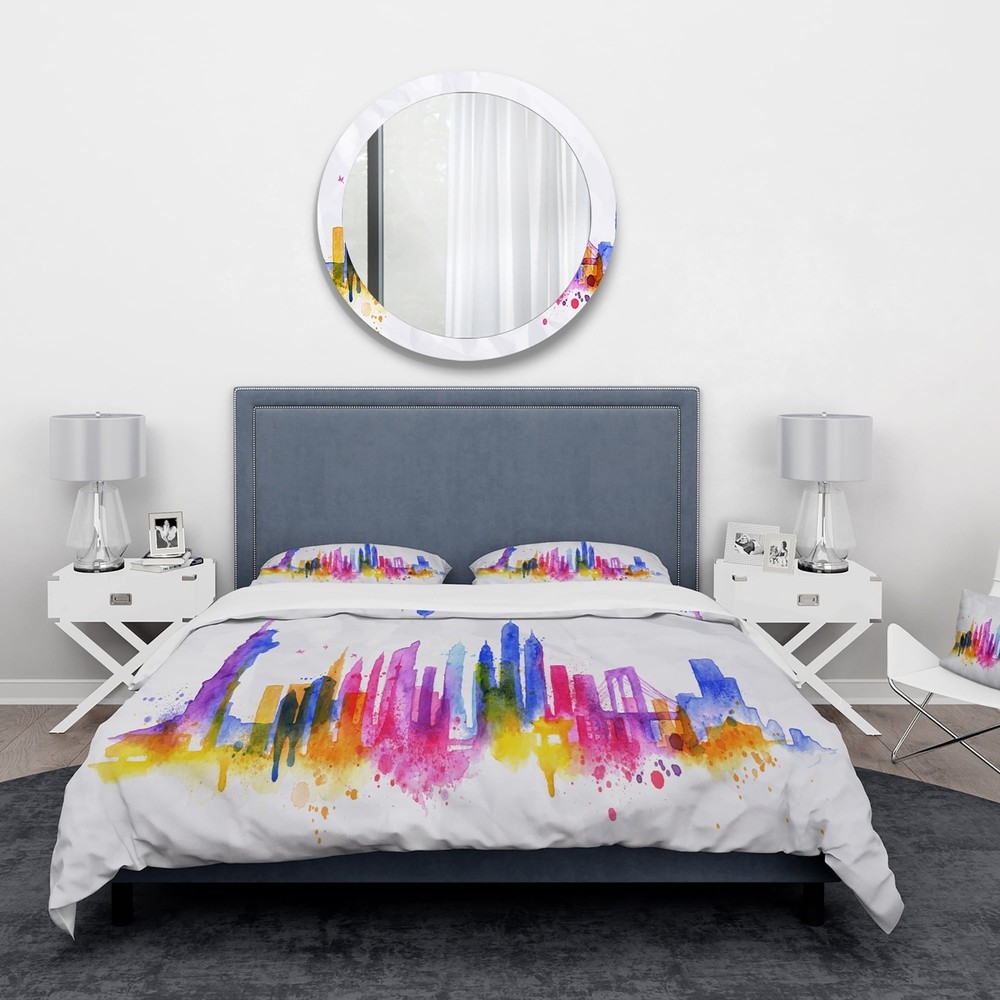 Designart 'Silhouette Overlay New York' Cityscape Bedding