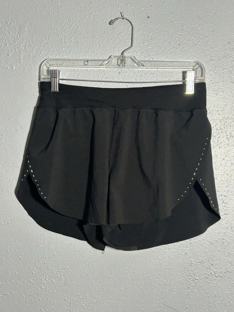Lululemon Fast and Free High-Rise Classic-Fit Split Shorts in a 3