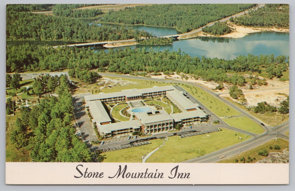 Hotel & Resort~Aerial Scenery Of Stone Mountain Inn~