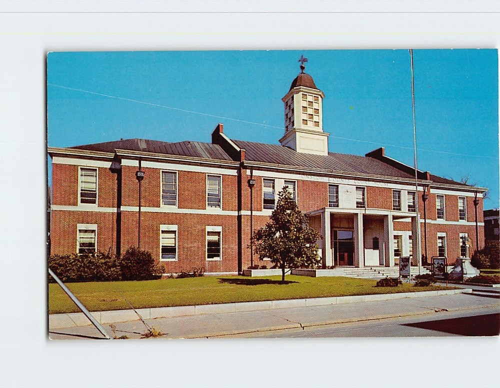 Postcard Onslow County Court House Jacksonville North Carolina USA