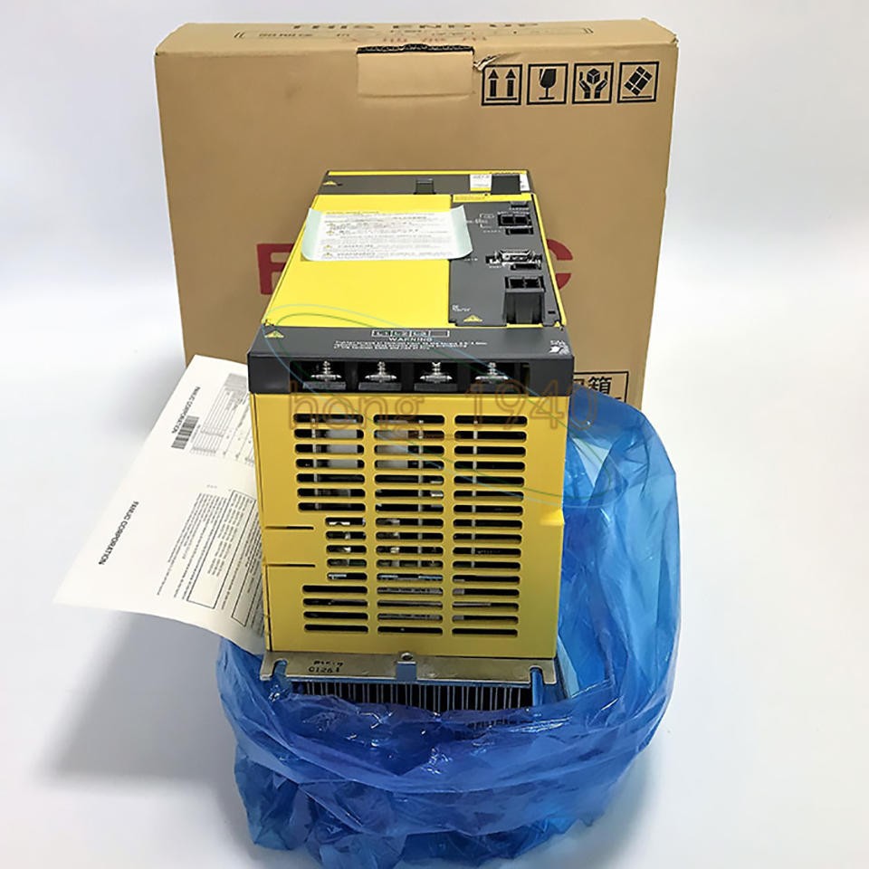 One New Fanuc Servo Amplifier A06B-6150-H030