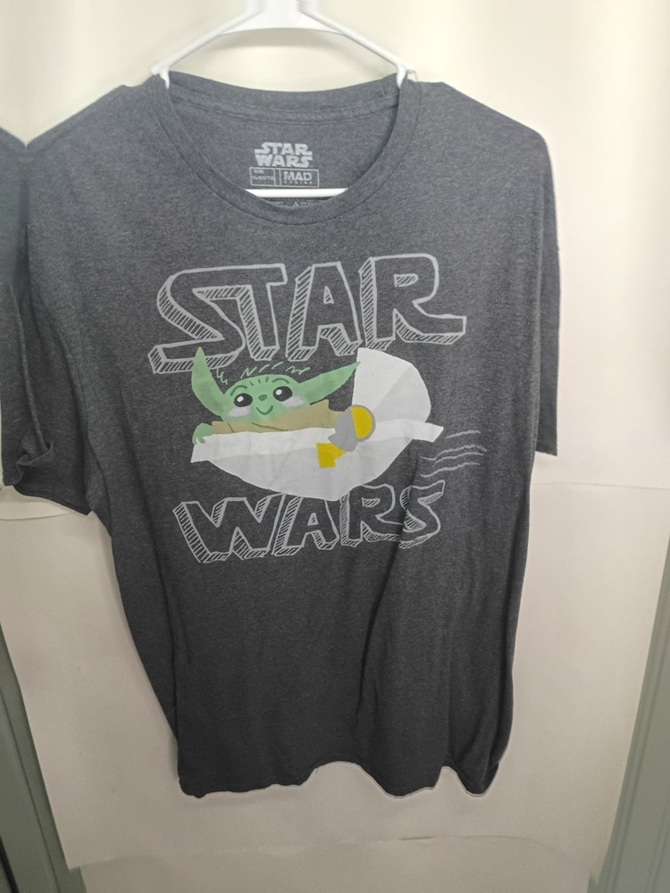 Disney Star Wars Men's Graphic Short Sleeve T-Shirt Size XL 0102