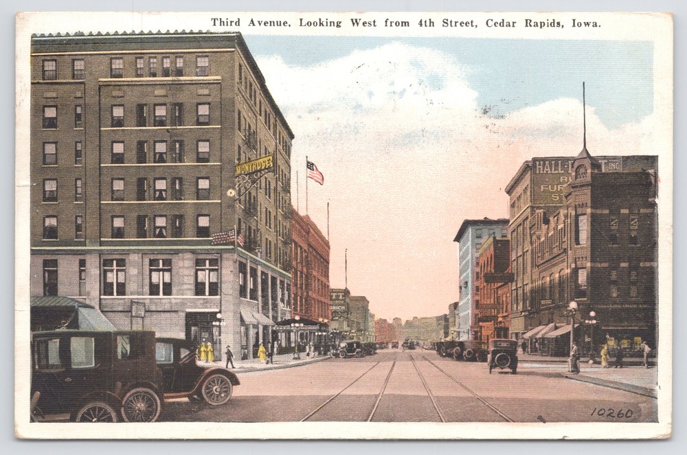 Linen~Third Avenue~Looking West From 4th Street~Cedar Rapids IA~PM 1923 Postcard