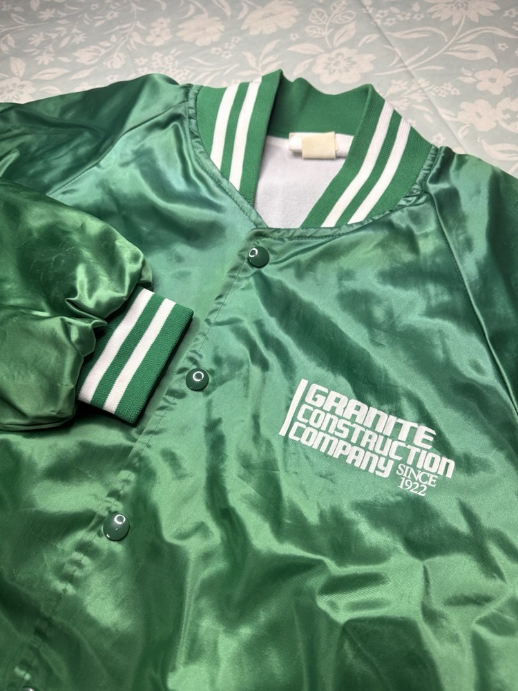 Vintage 70s 80s Hartwell Green Satin Bomber Snap Jacket Size L Made In USA Nylon