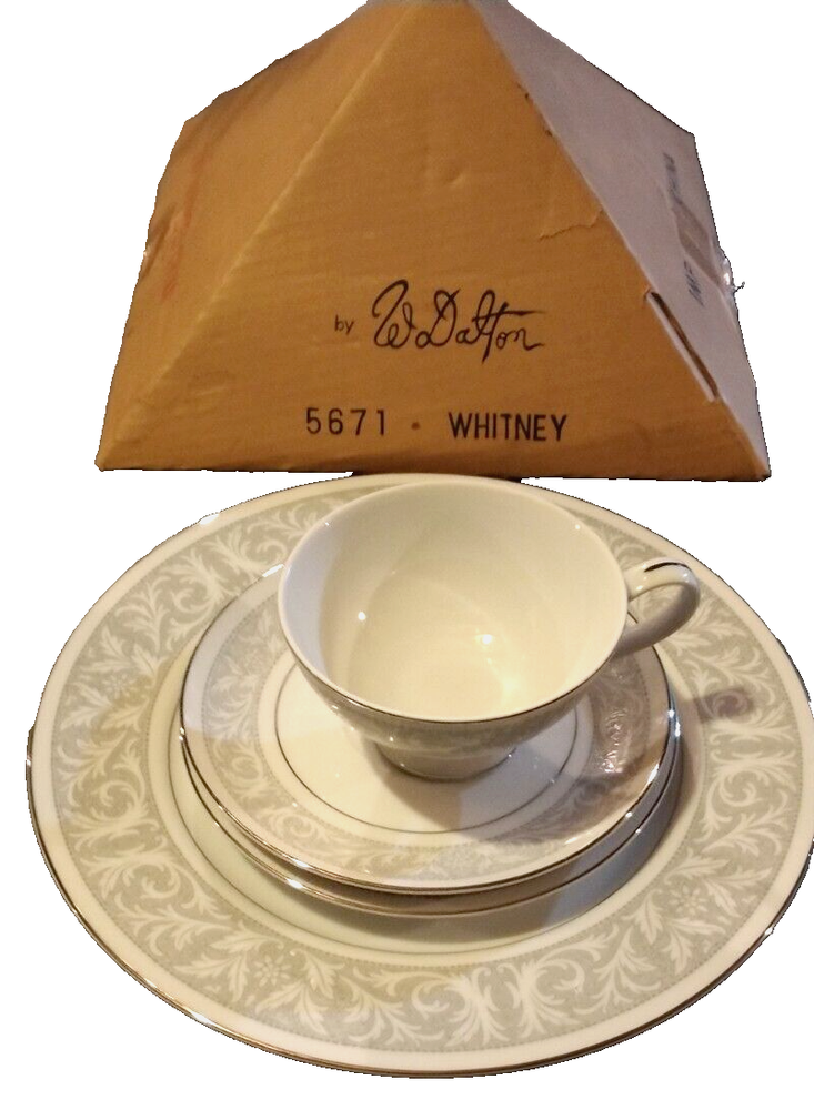 Vintage Imperial China 4 Piece Dalton Whitney 5671 Place Setting