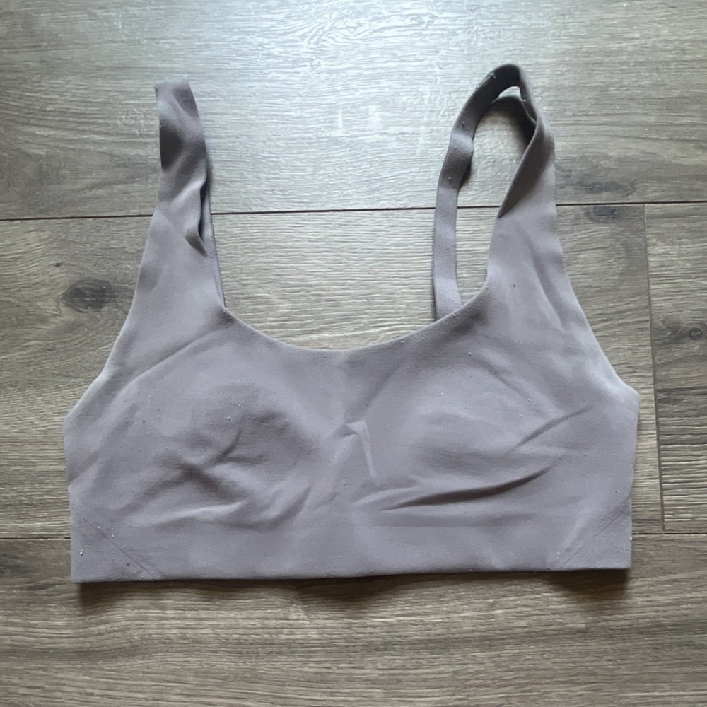 Lululemon Purple Light support Sports Bra Adjustable Straps size 4 A/B
